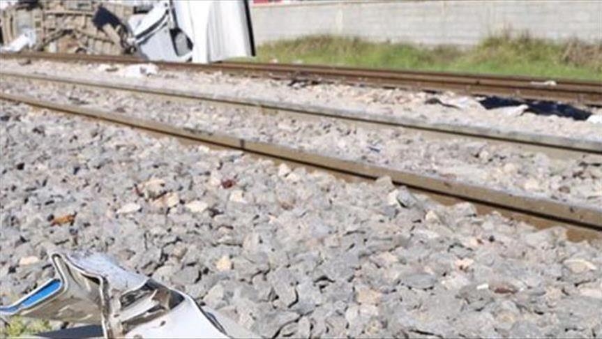 Train accident in Pakistan kills 1