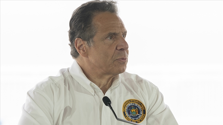 Taciz iddialarının ardından New York Valisi Andrew Cuomo hakkında azil tasarısı