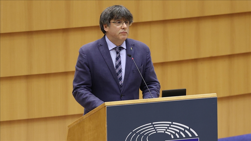 Parlamento de la Unión Europea levanta inmunidad de exlíder catalán