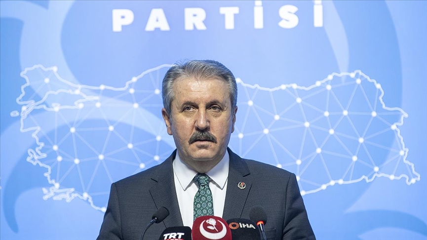 BBP Genel Başkanı Destici: Papa'nın Irak ziyaretinde Sistani'yi evinde ziyaret etmesi manidardır
