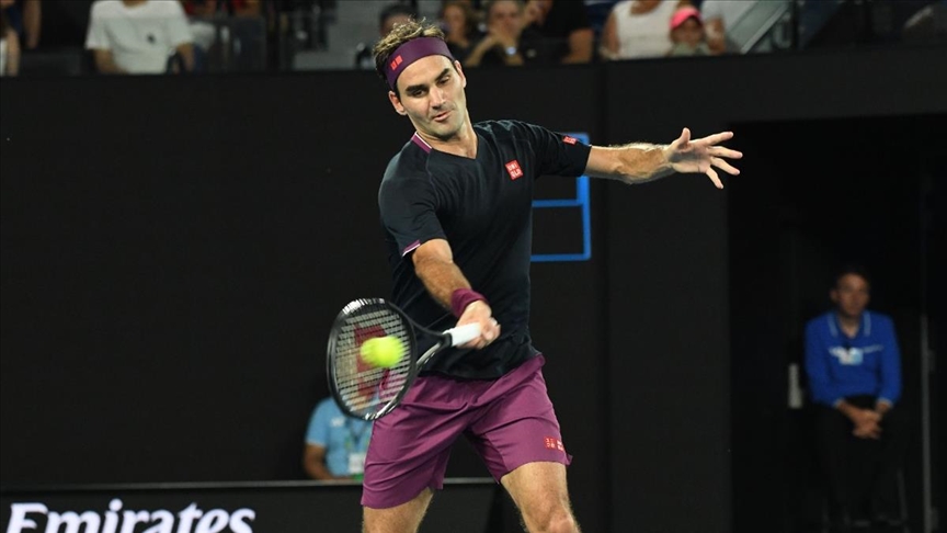 El tenista Roger Federer regresó a las canchas con un triunfo en Doha