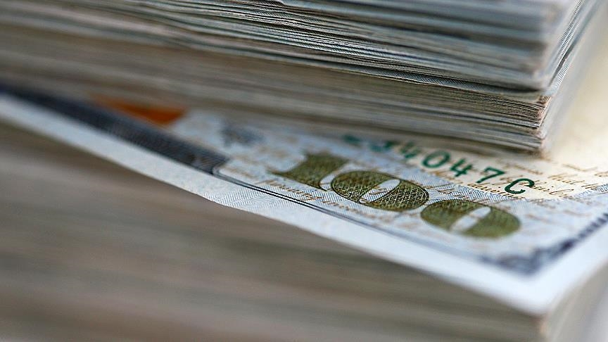 Turkey's current account gap shrinks in January