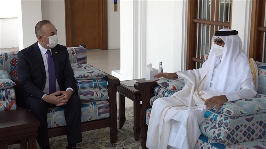 Эмир Катара принял главу МИД Турции