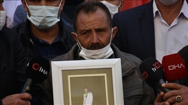Another family joins anti-PKK sit-in in SE Turkey