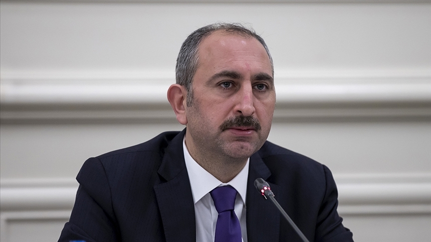 Adalet Bakanı Gül'den Başkonsolos Arıkan'ın katili Sasunyan'a tahliye yolunu açan karara tepki
