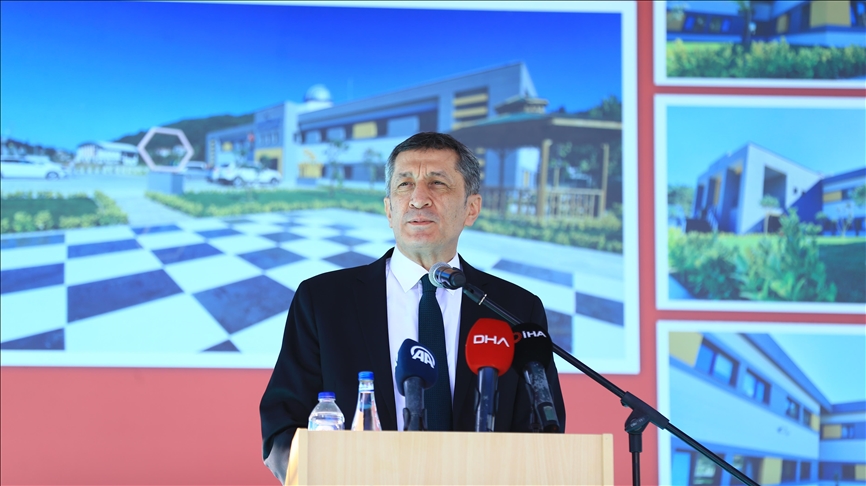 Milli Eğitim Bakanı Ziya Selçuk: Zor dönemleri atlatıp daha yüksek kalitede bir eğitimin takipçisi olacağız