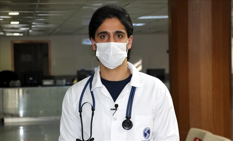 Refugjati sirian realizoi ëndrrën duke u bërë mjek në Turqi