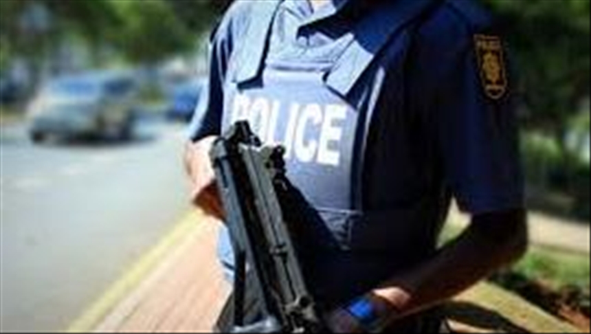 South Africa: 4 policemen arrested for bystander's death