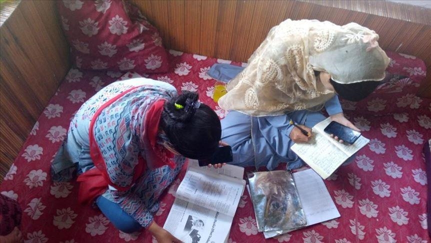 Primary schools reopen in Kashmir after COVID-19 break