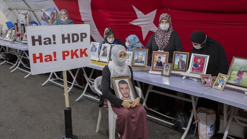 Turkey: 1 more family joins anti-PKK sit-in protest
