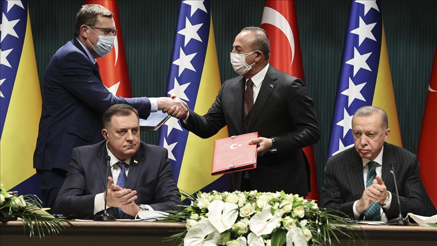 BiH i Turska potpisale sporazume o infrastrukturi i vozačkim dozvolama