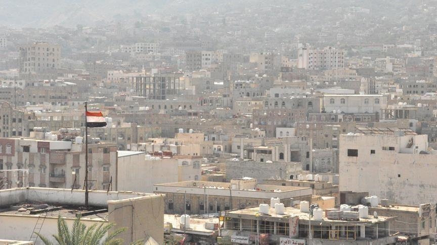 Yémen : des manifestants prennent d'assaut le Palais présidentiel à Aden
