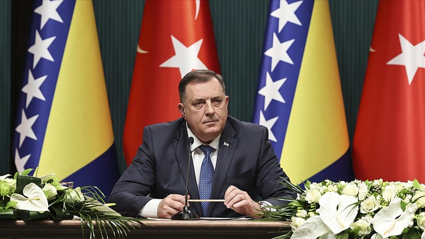 Dodik TürkAkım&#39;ın Bosna Hersek&#39;e ulaştırılmasıyla ilgilendiklerini söyledi
