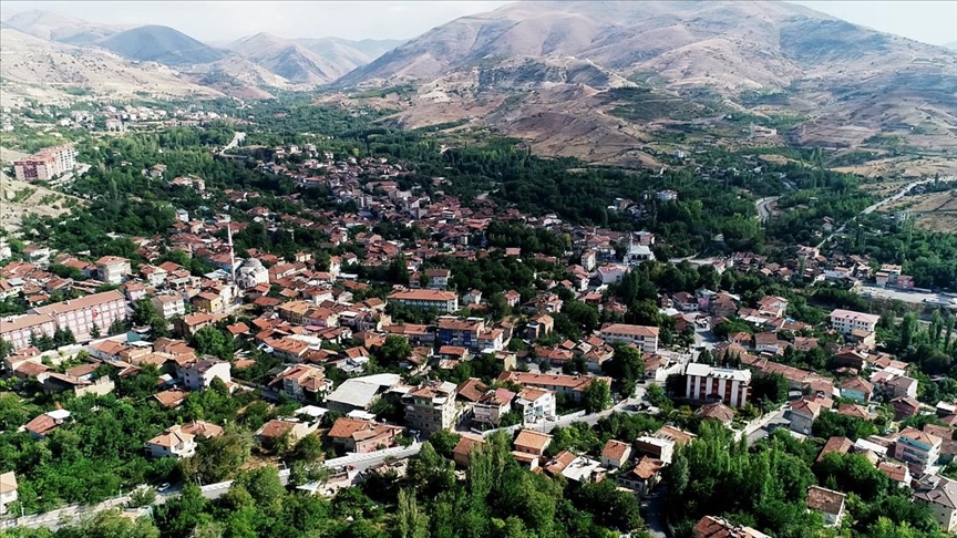 Malatya'nın Yeşilyurt ilçesi doğal güzellikleriyle film ve dizi sektörünün ilgisini çekiyor
