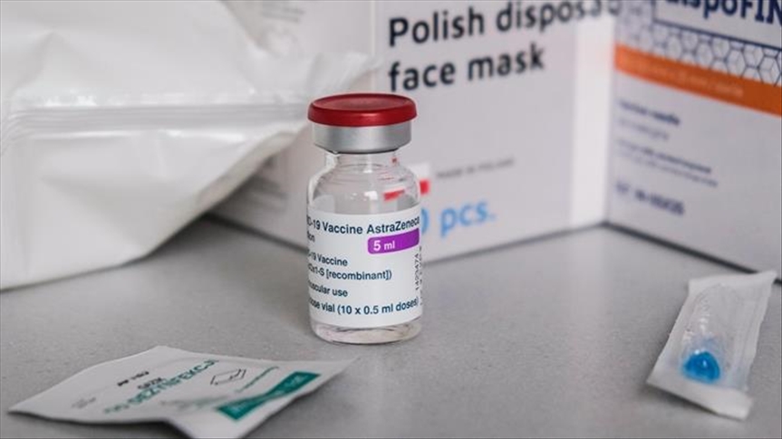 BPOM: Jangan gunakan vaksin AstraZeneca selama investigasi pembekuan darah