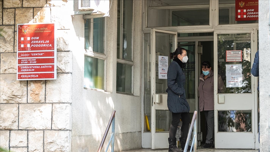 Crna Gora: Preminulo 18 osoba od posljedica koronavirusa, 553 nova slučaja infekcije
