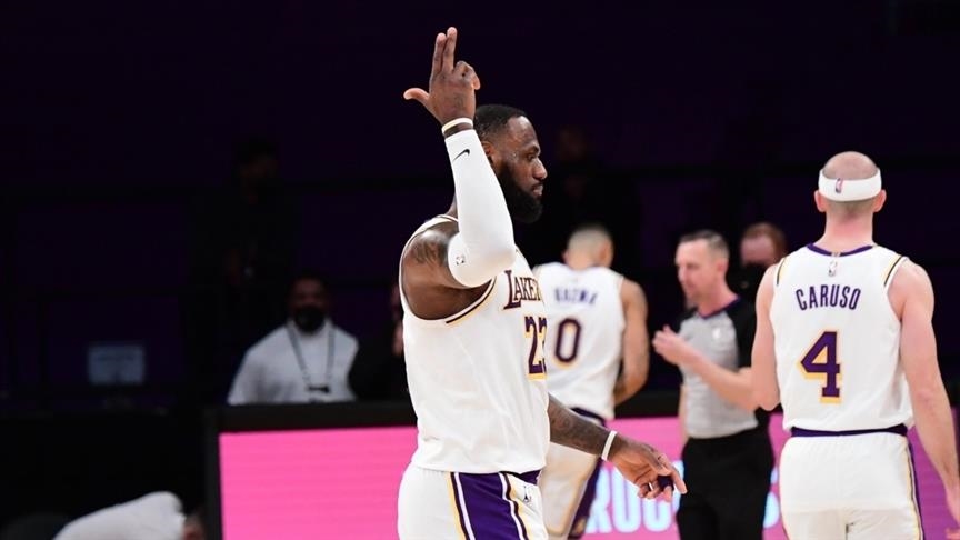 Nba La Lakers Claim 137 121 Victory Over Timberwolves