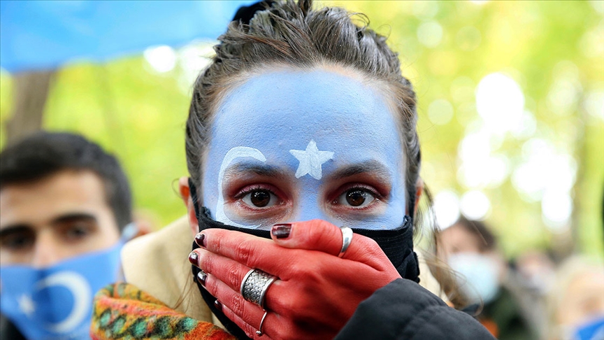 AB'den Uygurlara baskı uyguladığı gerekçesiyle Çin'e yaptırım kararı 