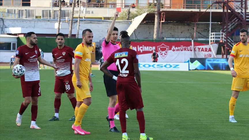 TFF Tahkim Kurulu Atakaş Hataysporlu Youssouf Kone'nin 2 maç men cezasını onadı
