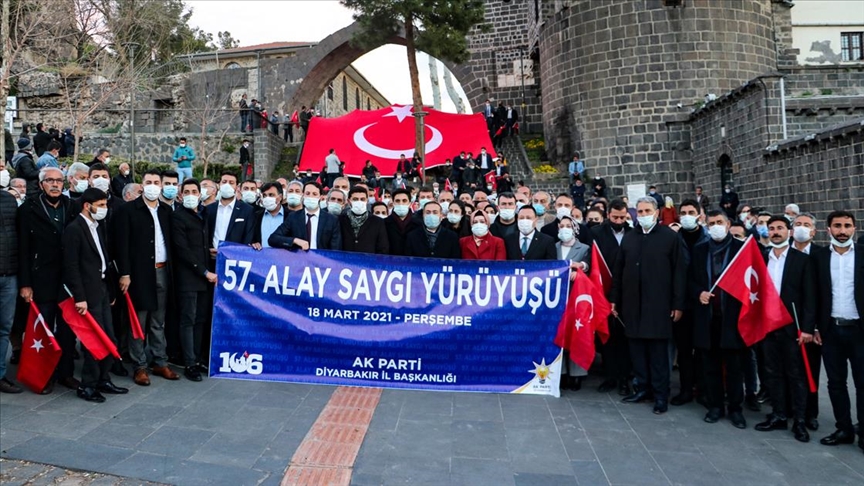 Diyarbakır'da 57. Alaya Saygı Yürüyüşü yapıldı