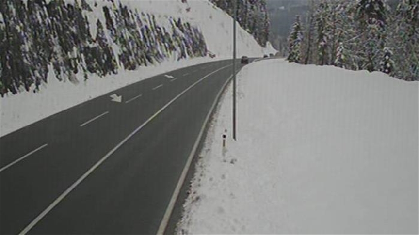 BIHAMK: Poledica na dionicama preko planinskih prevoja