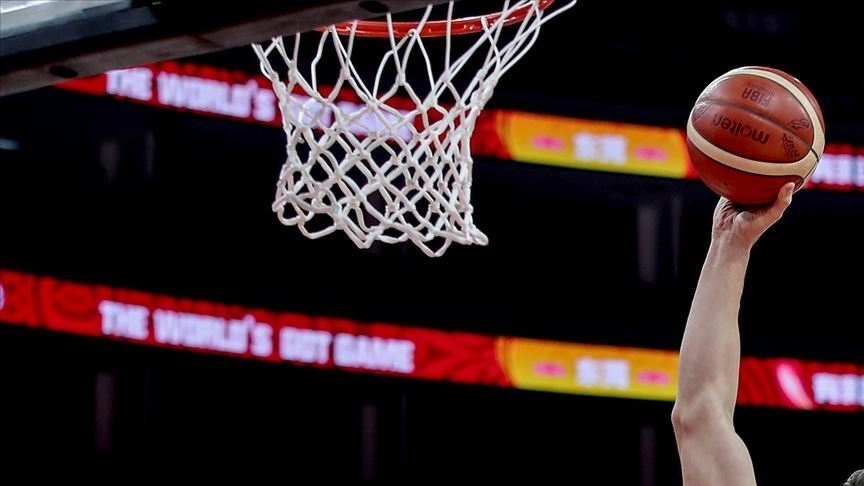 NBA'de Cedi Osman'ın 10 sayıyla oynadığı maçta Cleveland Cavaliers kazandı