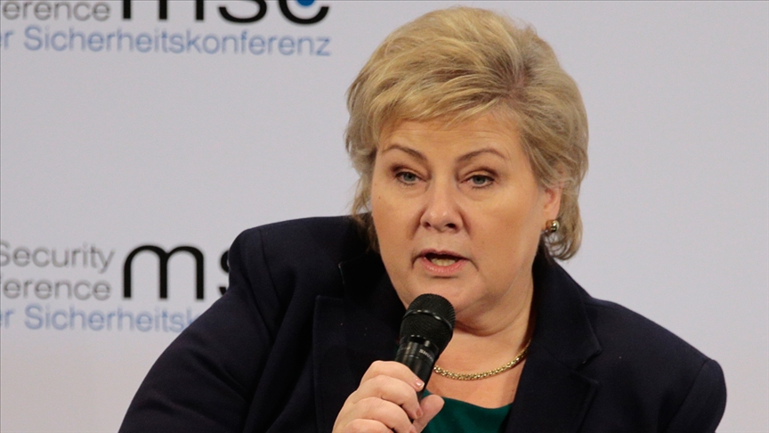 Norveç'te Kovid-19 kısıtlamalarını ihlal eden Başbakan Erna Solberg hakkında soruşturma başlatıldı