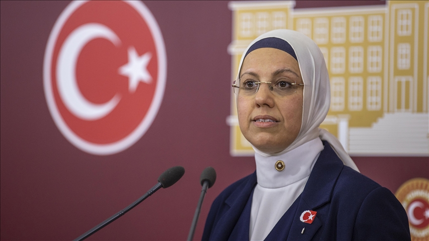 AK Parti'li Kavakcı Kan, milletvekilliği düşen Gergerlioğlu'nun kendisini Merve Kavakcı ile kıyaslamasına tepki gösterdi