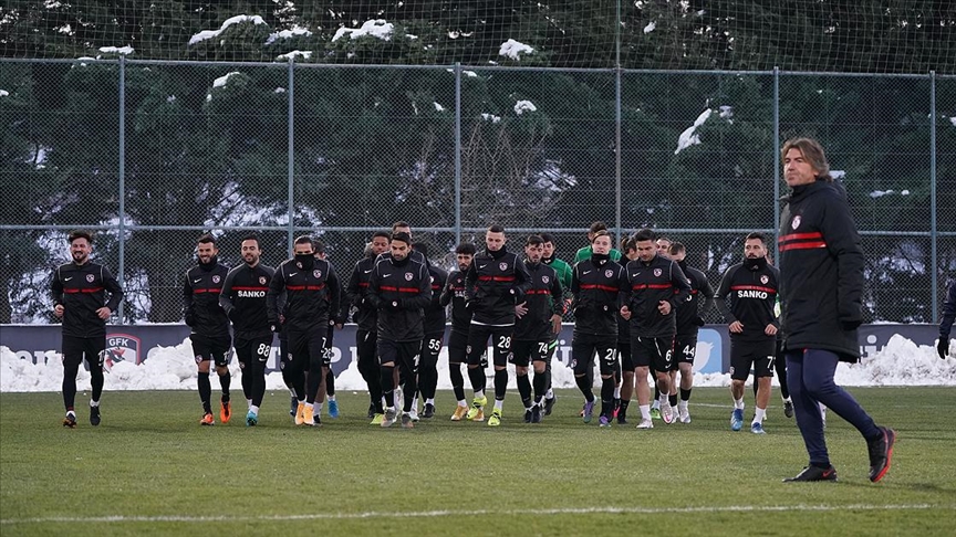 Gaziantep Süper Lig'de üst sıralardan kopmak istemiyor