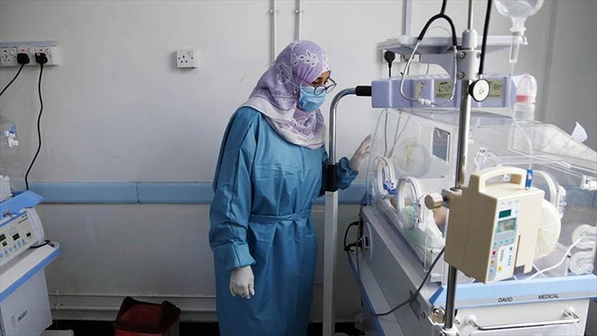 Las unidades de cuidados intensivos en Yemen están abarrotadas de pacientes con COVID-19