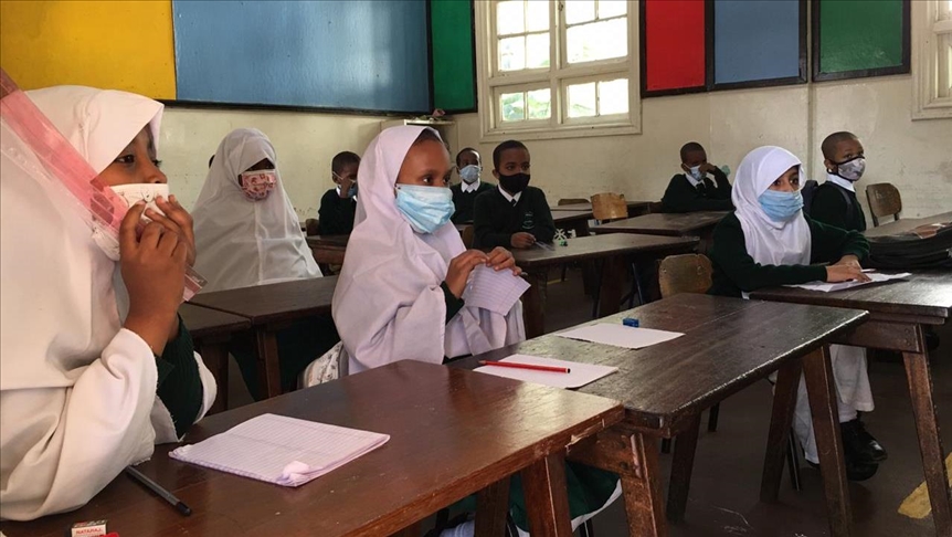 Kenya: 1M students start exams amid rising virus deaths