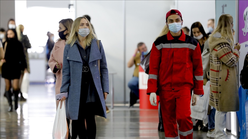 Коронавирус в РФ: число летальных исходов приблизилось к 96 тыс.