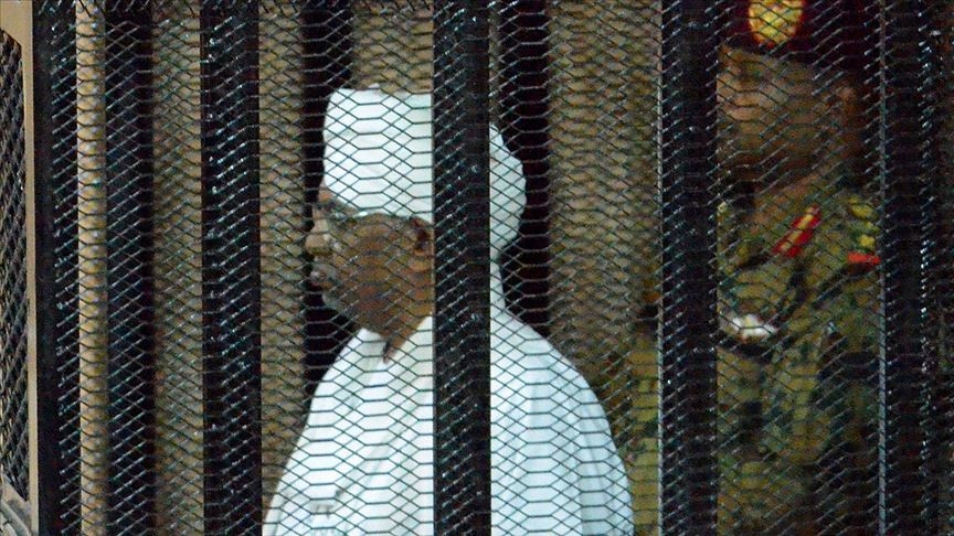 Eski Sudan Cumhurbaşkanı Beşir'in yargılandığı '1989 darbesi' davası 28 Mart'ta yapılacak