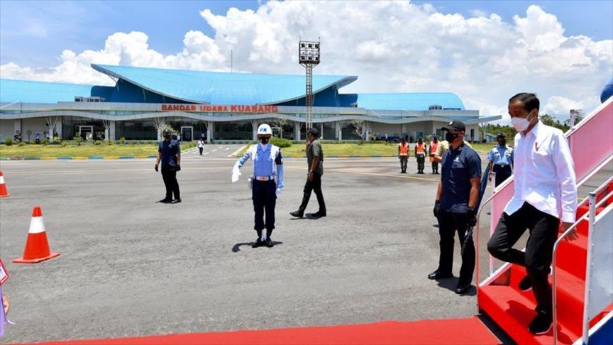 Jokowi Resmikan Terminal Baru Bandara Kuabang, Halmahera Utara