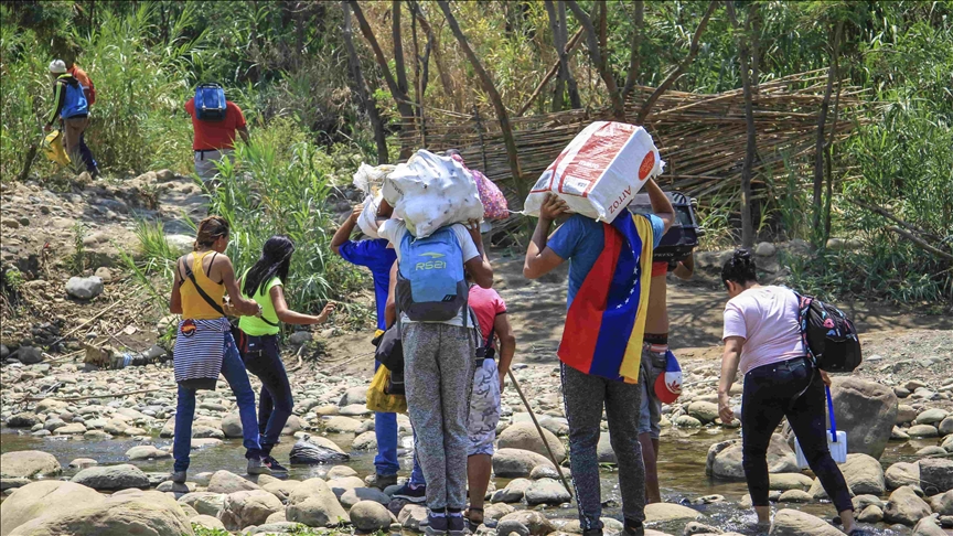 Colombia pide ayuda internacional para afrontar la migración de venezolanos