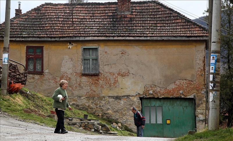 Srbija: Meštani niških sela primaju vakcine protiv COVID-a u svojim domovima