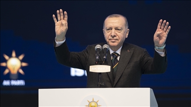 Recep Tayyip Erdoğan yeniden AK Parti Genel Başkanı seçildi