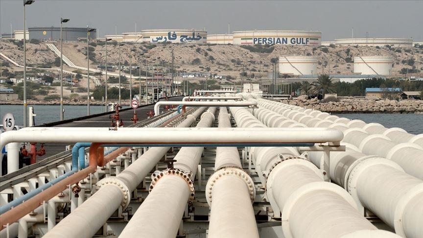 Иран перенаправит экспорт нефти в Аравийское море - Рухани
