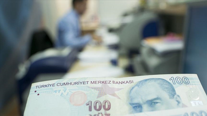 Borçlunun akrabalarına icra tehditli mesaj gönderdiği iddia edilen hukuk bürosu sahibine 100 bin lira ceza
