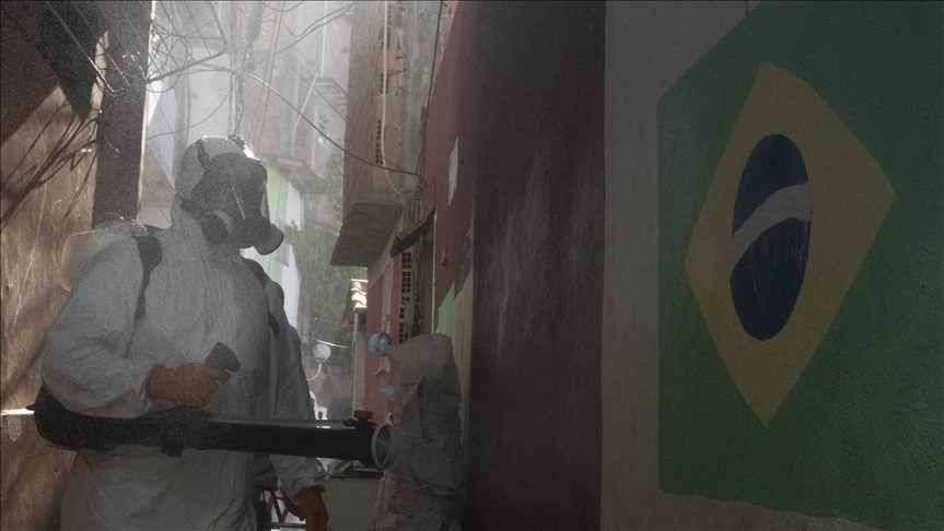 Brasil registró un nuevo récord de contagios diarios por coronavirus con más de 100 mil casos