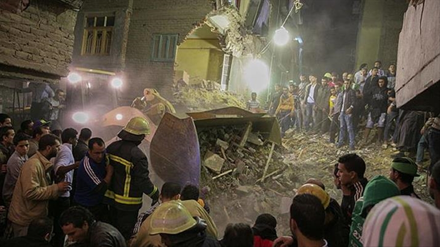 В Каире обрушилась высотка: 8 погибших