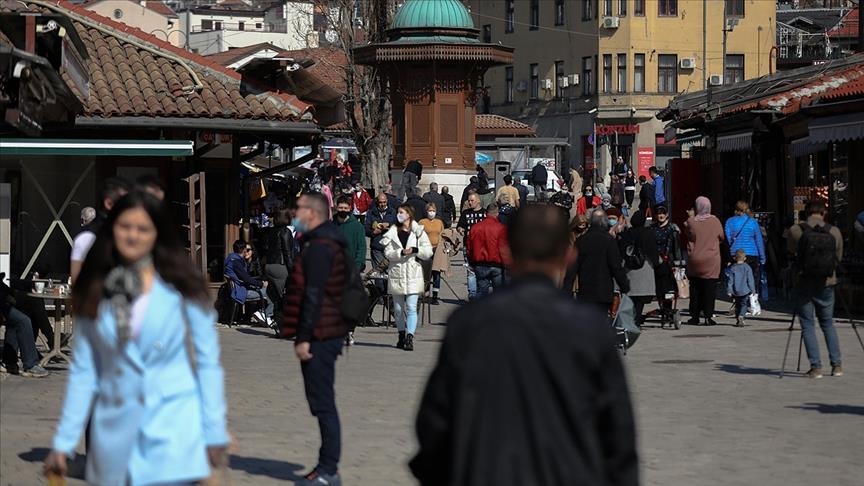 Со слабото управување со пандемијата Западот ја отвори вратата за јакнење на влијанието на Кина на Балканот
