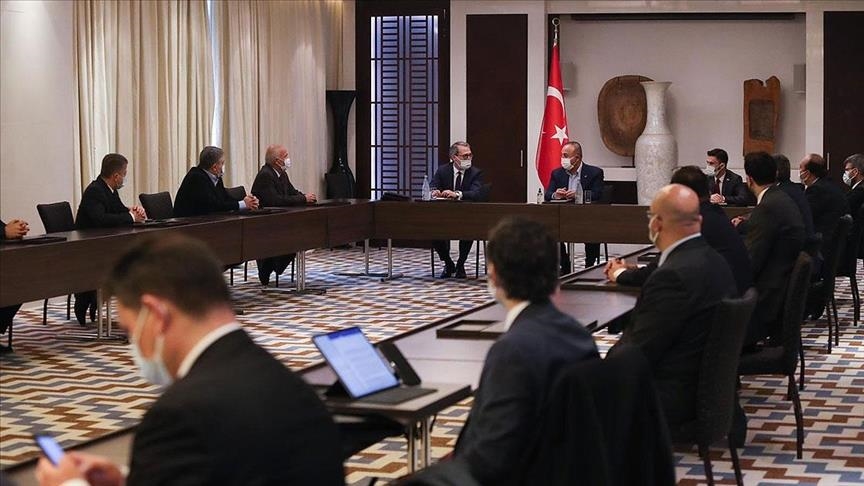 Tajikistan: Turkish foreign minister meets investors