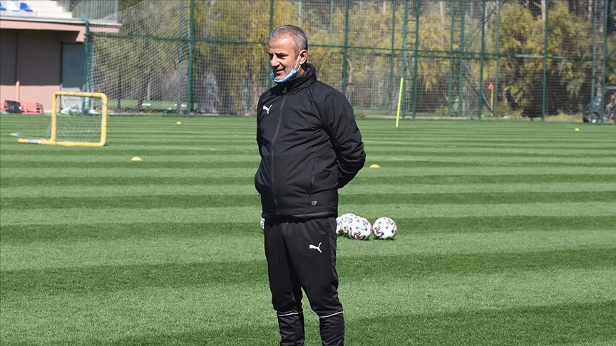 Büyükşehir Belediye Erzurumspor'da İsmail Kartal ile yollar ayrıldı