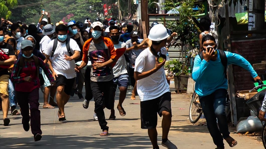 Estados Unidos suspende todo compromiso comercial con Myanmar hasta que retorne la democracia