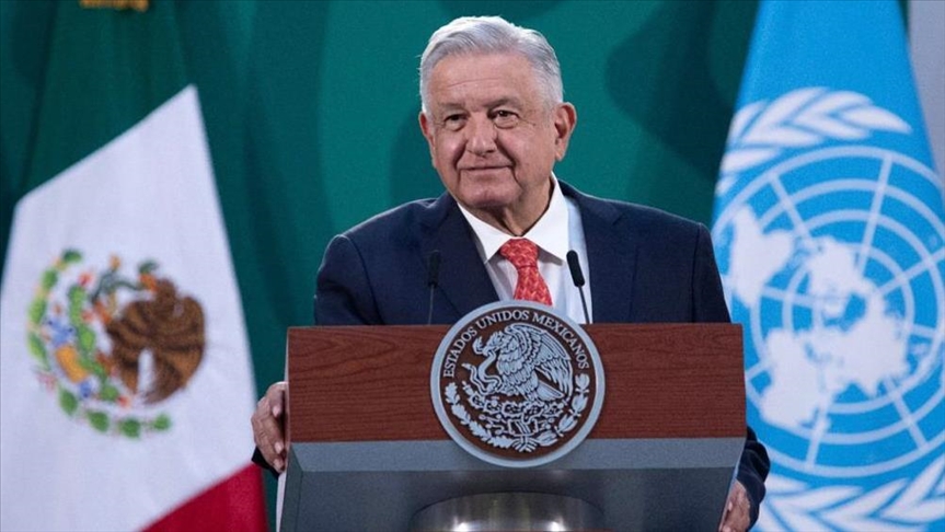 Presidente de México se hará estudios médicos para decidir cuándo se vacuna contra la COVID-19