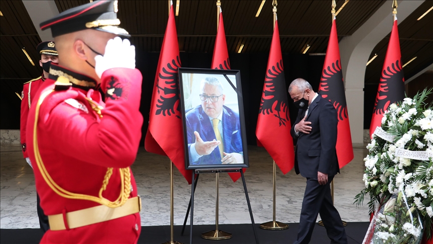 Shpallet ditë zie për ndarjen nga jeta të ish-kryeministrit të Shqipërisë, Bashkim Fino