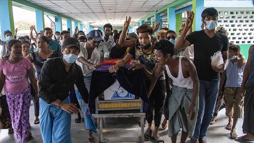Разгон протестов в Мьянме: число жертв увеличилось до 510