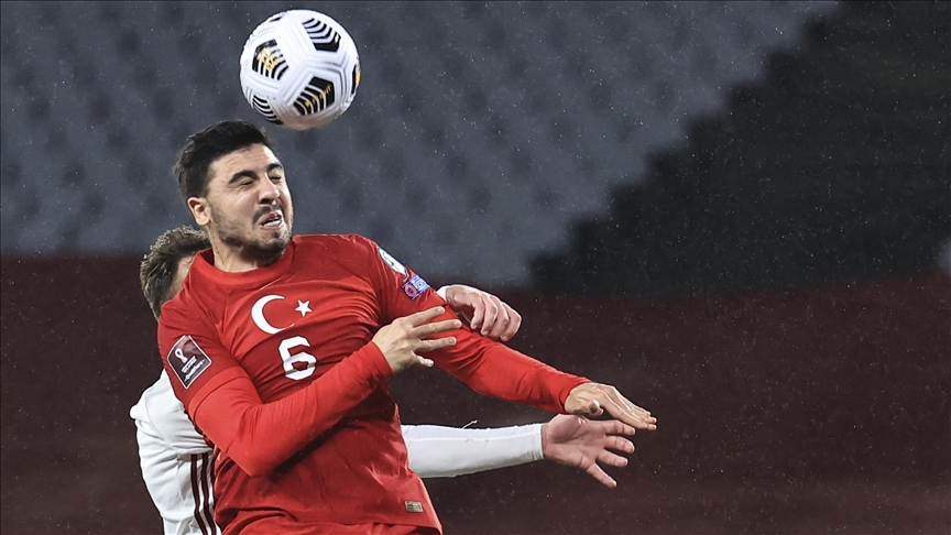 رویارویی تیم ملی فوتبال ترکیه با لتونی؛ تساوی 3-3