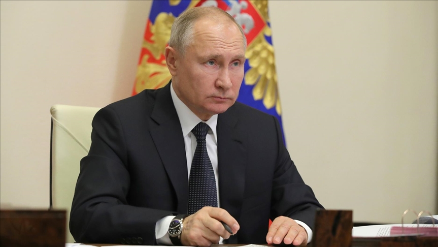 Дикий капитализм ведет к разрушению общества - Путин